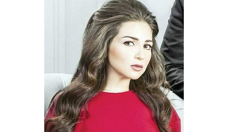 "زواج اصطناعي"… مي عز الدين في المسرح للمرة الأولى بموسم الرياض