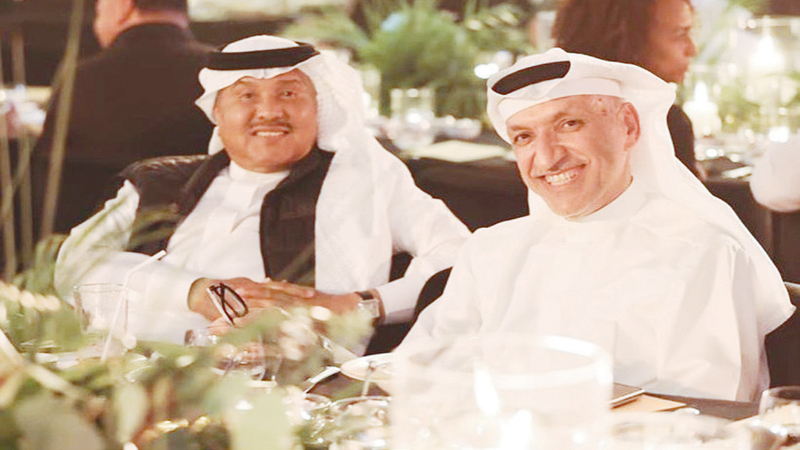 محمد عبده "سلطن" الجمهور "أونلاين" في موسم الرياض