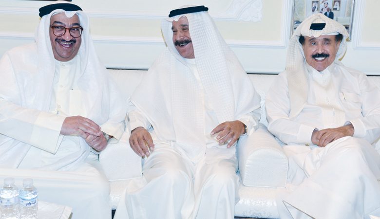 ديوان الدغيشم ندوة اجتماعية وسياسية يحرص على حضورها العميد الجارالله
