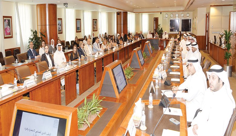 "التحكيم التجاري" أقام ورشة "التنظيم القانوني للصناديق الاستثمارية ومحاربة غسيل الأموال"