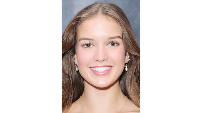 الممثلة الأميركية أوليفيا تويدي خلال حضورها حفل الخريف لمسرح الباليه الأميركي في نيويورك