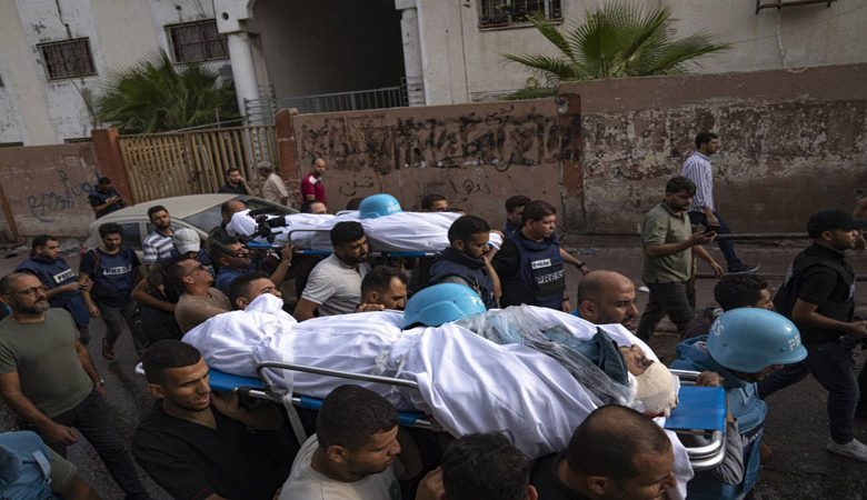 استشهاد 11 صحافياً واستهداف 50 مؤسسة إعلامية في غزة