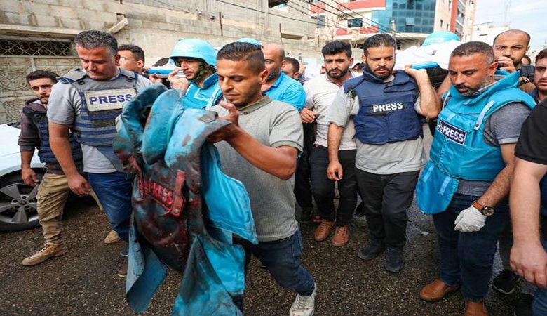 استشهاد 7 صحافيين وإصابة 10 في الغارات الإسرائيلية