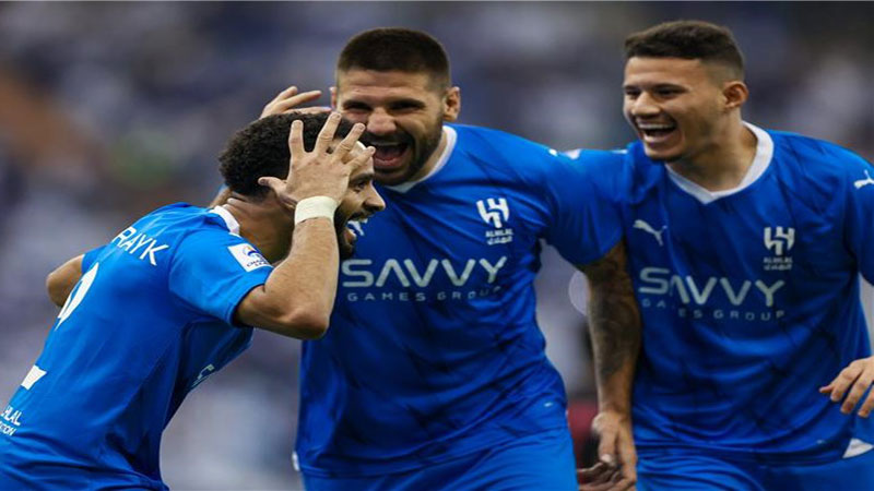 "نص درزن" للهلال في مرمى مومباي
