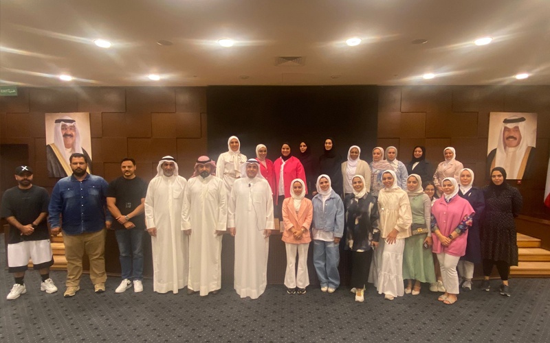 اكاديمية المبدعين 5  تواصل تقديم دوراتها