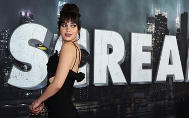 "فلسطين ستتحرر".. منشورات مؤيدة لفلسطين تستبعد نجمة سلسلة أفلام الرعب "سكريم" من الجزء السابع