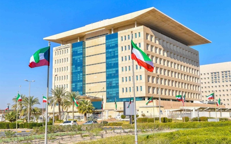 "الخدمة المدنية": لا إعفاء من البصمة إلا لذوي الإعاقة الشديدة أو الذهنية المتوسطة