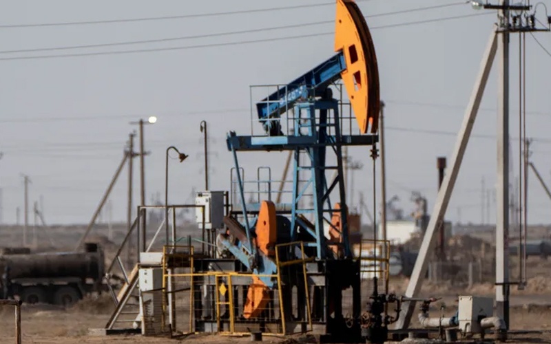 خام برنت يتراجع دون 80 دولارا للبرميل قبيل اجتماع أوبك+