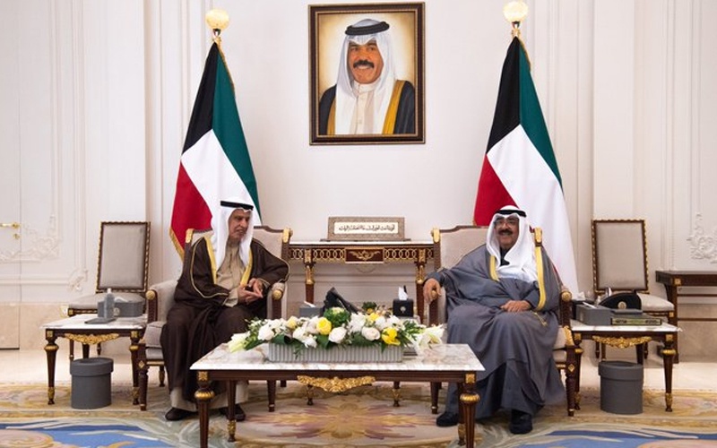 ولي العهد يستقبل الرئيس التنفيذي لـ"معالجة أوضاع المقيمين بصورة غير قانونية"