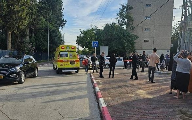 مستوطن يطعن سيدة فلسطينية حامل غرب القدس