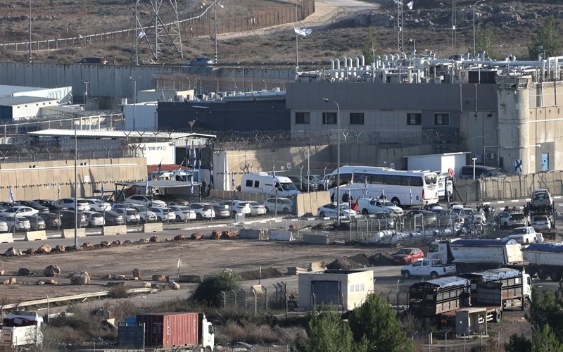 ثاني أيام الهدنة.. الإفراج عن 13 إسرائيليا مقابل 39 فلسطينيا