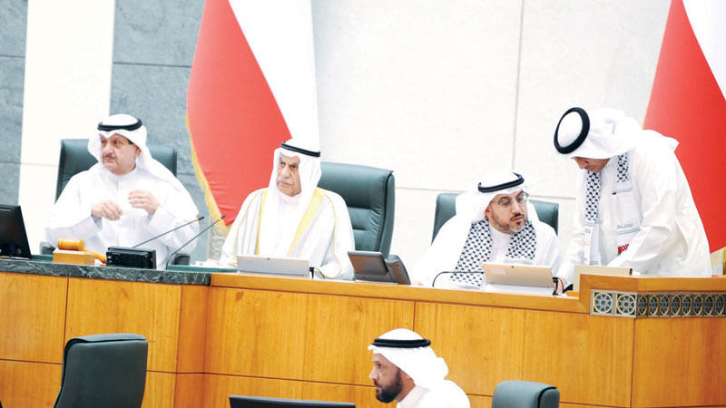 جلسة "غزة": ملاحقة قادة "الكيان" وصندوق لإعادة الإعمار