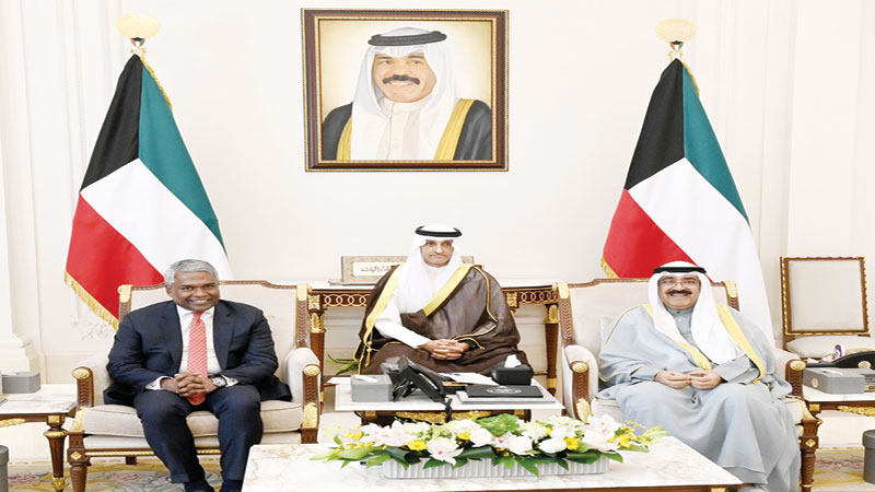 ولي العهد استقبل رئيسي "غوغل كلاود" والاتحاد الآسيوي لكرة القدم