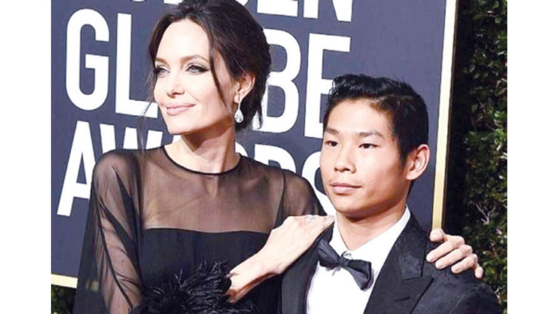 باكس ابن براد بيت وأنجلينا جولي: والدي جعل حياتنا جحيماً