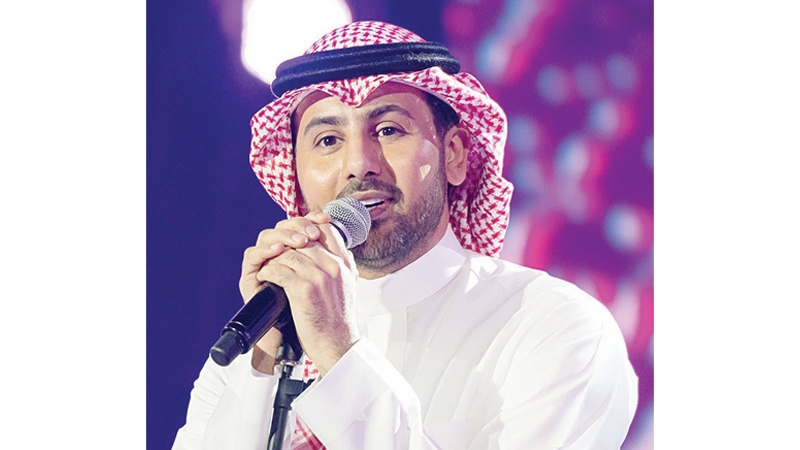 فؤاد عبدالواحد ينعى والده