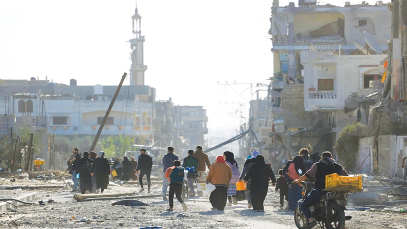 غزة تلعق جراحها وتلملم شهداءها من الشوارع ومن تحت الأنقاض