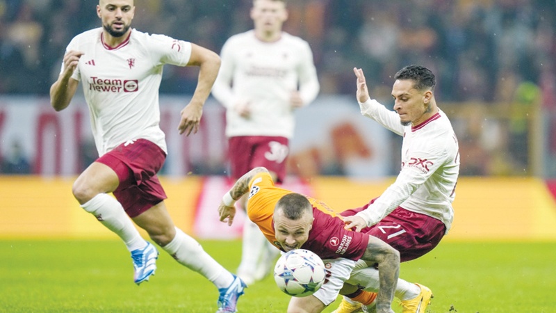 غلطة سراي قلب الطاولة على الشياطين