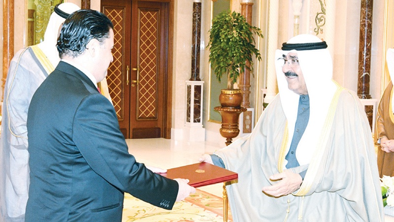 ولي العهد يتسلَّم أوراق اعتماد سفراء الأردن وهنغاريا والبوسنة والهرسك ونيبال وغانا واليونان