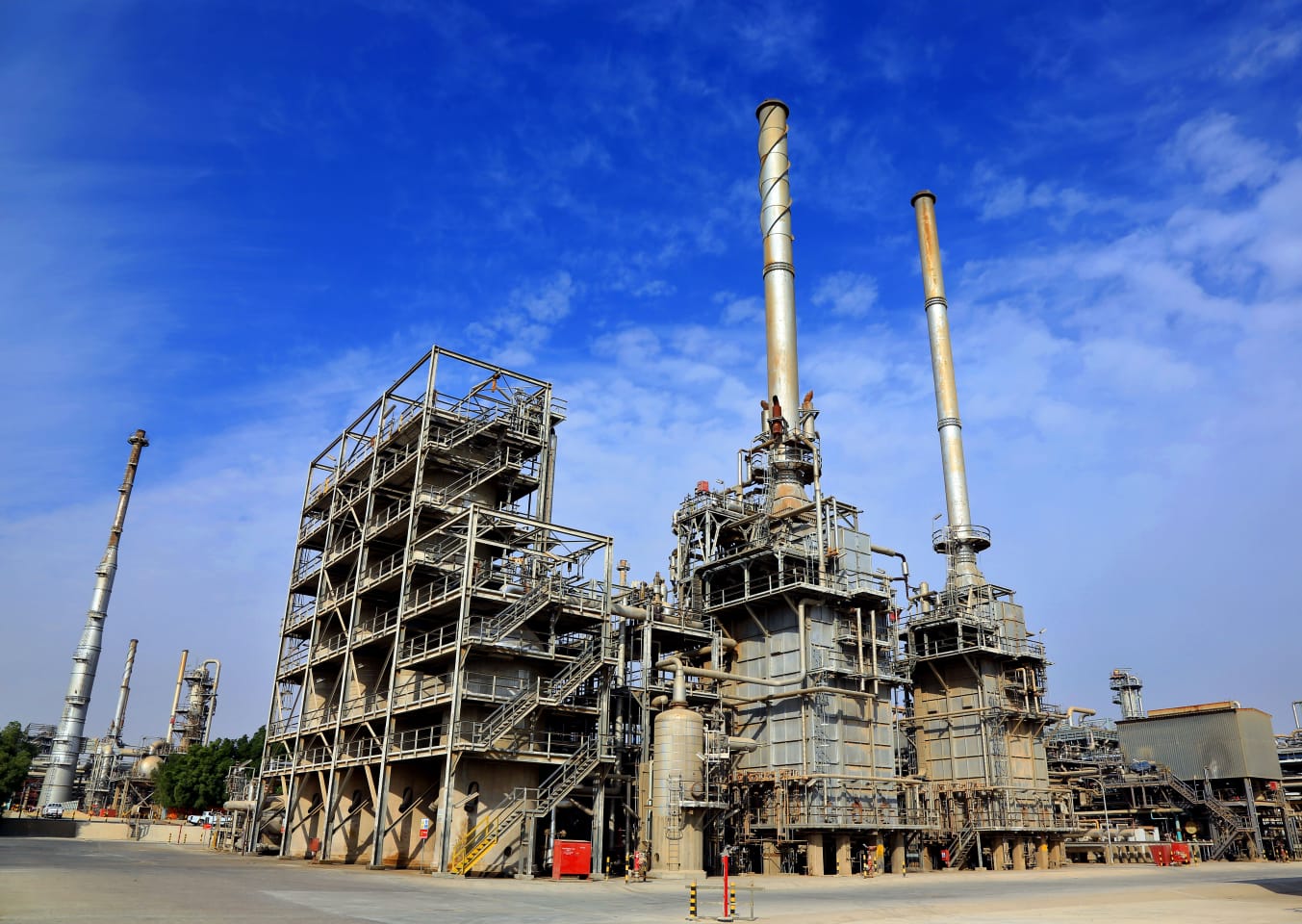 "البترول الوطنية": صيانة وحدات إزالة الكبريت بمصفاتي "الأحمدي" و"عبدالله "وفرت 38 مليون دولار