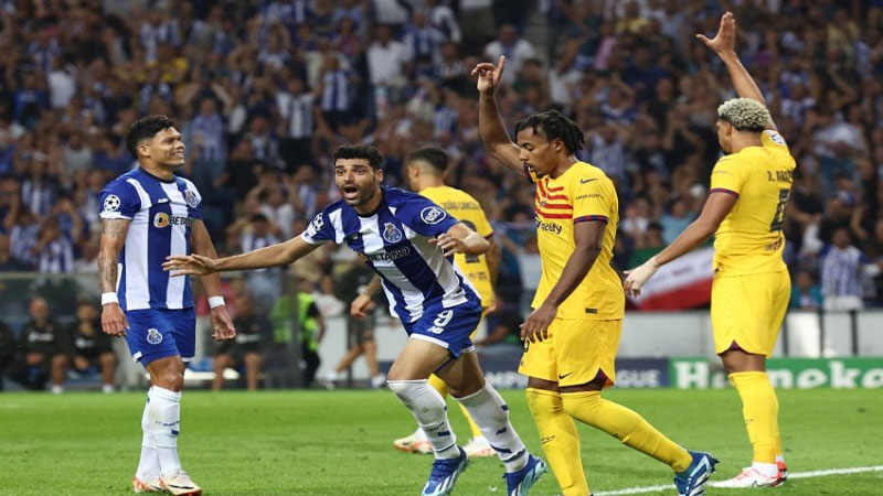 برشلونة يلتقي بورتو في "الأبطال"