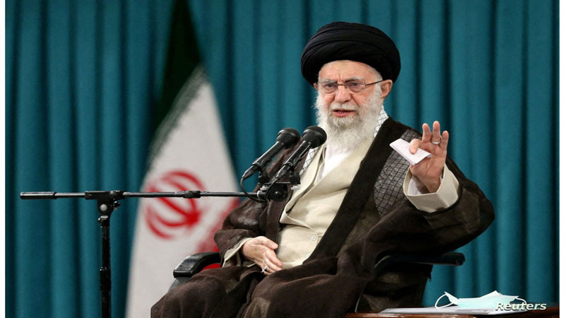 حظر حسابات خامنئي على إنستغرام و فيسبوك