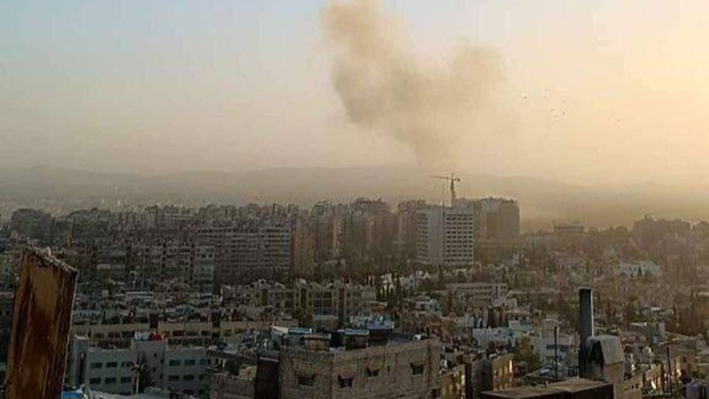 مطار دمشق "خارج الخدمة" بقصف إسرائيلي بعد ساعات من عودة الرحلات إليه