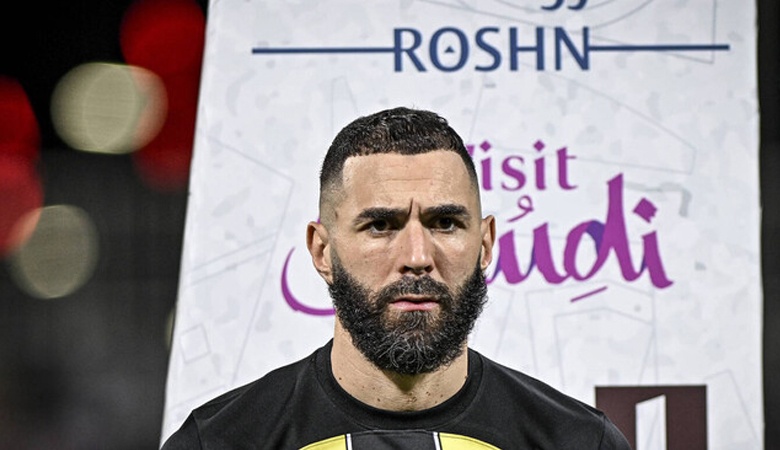 مدرب الاتحاد السعودي يضع حدا لأزمة بنزيما