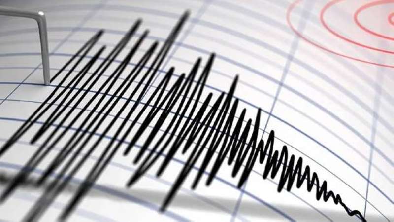 زلزال بقوة 7.4 درجة يضرب اليابان وصدور تحذيرات من موجات تسونامي