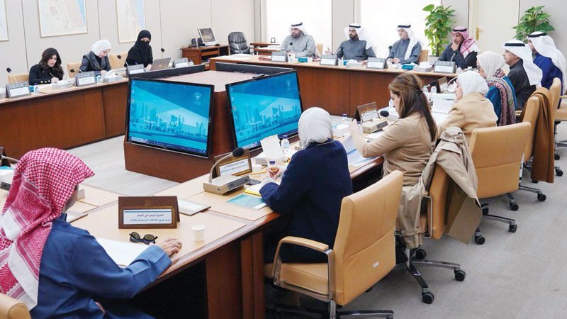 لجنة الموارد البشرية أقرت" العمل في القطاع النفطي الخاص"
