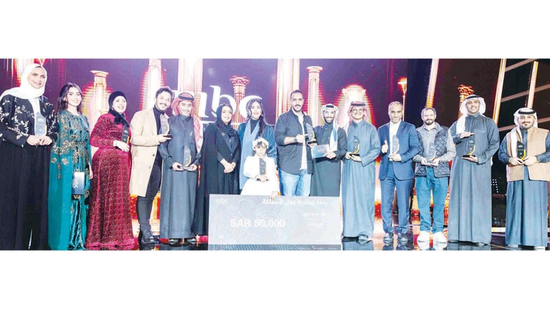 ختام "الرحلة الإبداعية" بتتويج المواهب الفنية الفائزة في الرياض