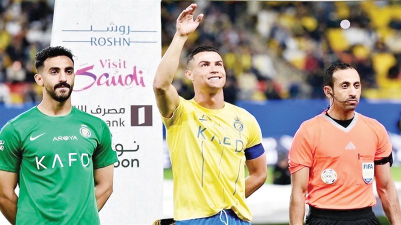 رونالدو يحصد جائزة "مارادونا"