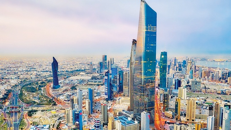 افتحوا البلاد&hellip; فسكين الإغلاق وصل العظم