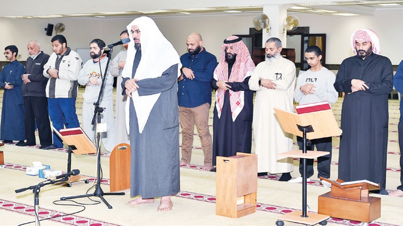 109 مساجد بمختلف المحافظات أدت صلاة الاستسقاء