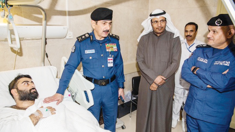 المكراد زار الرقيب عبدالوهاب محمد في مستشفى الرازي