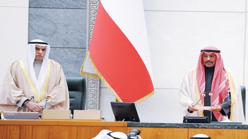 محمد الصباح أدى اليمين "نائباً للأمير" من موقع الرئاسة