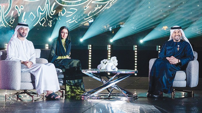 "عسل" حسين الجسمي في استقبال العام الجديد