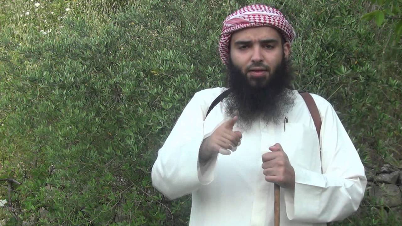 حجاج العجمي: داعش تنظيم فاجر يستهدف الآمنين ويعبث في أمن البلاد