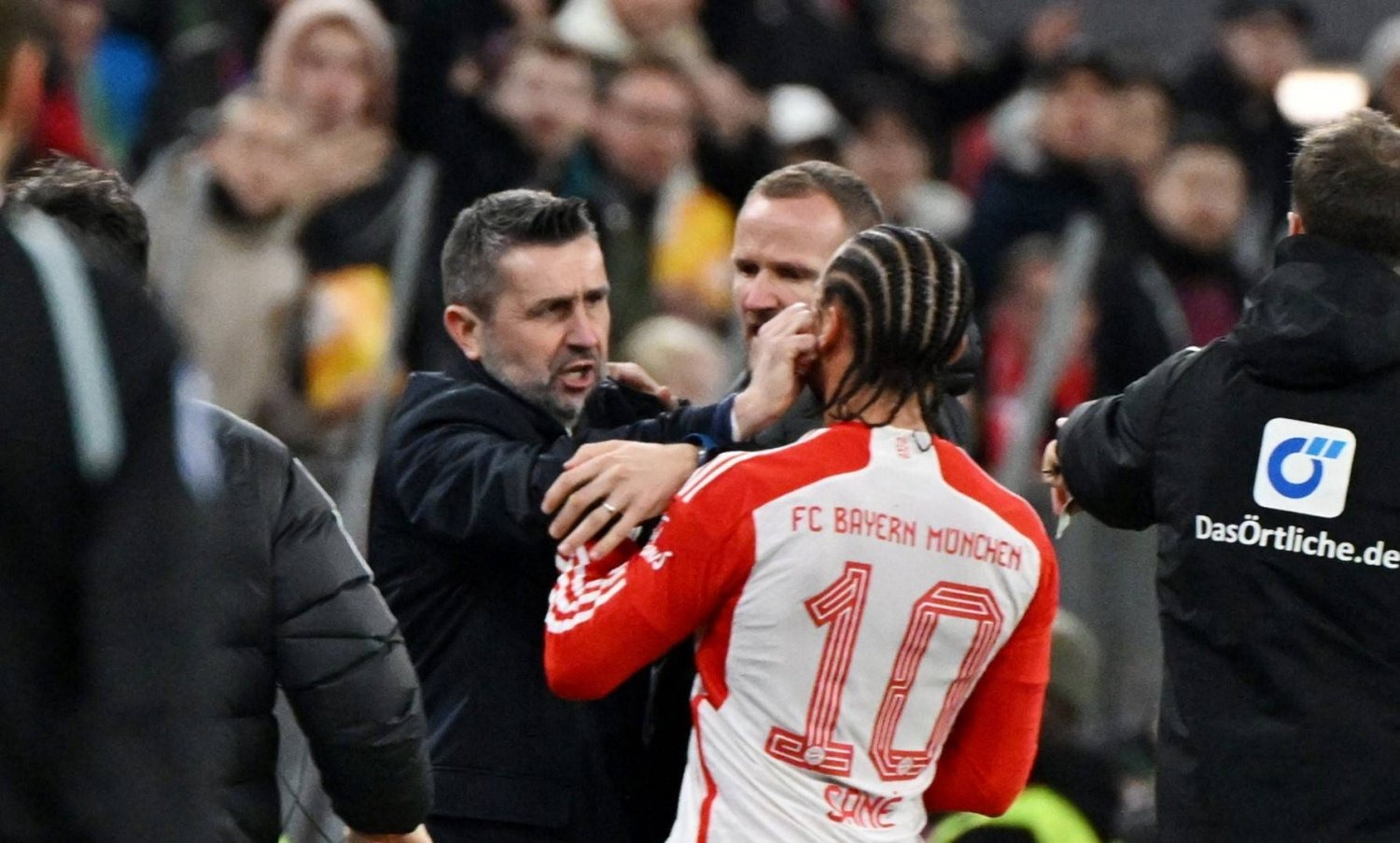مدرب يونيون ينتظر قرار إيقافه بعد اعتدائه على لاعب البايرن