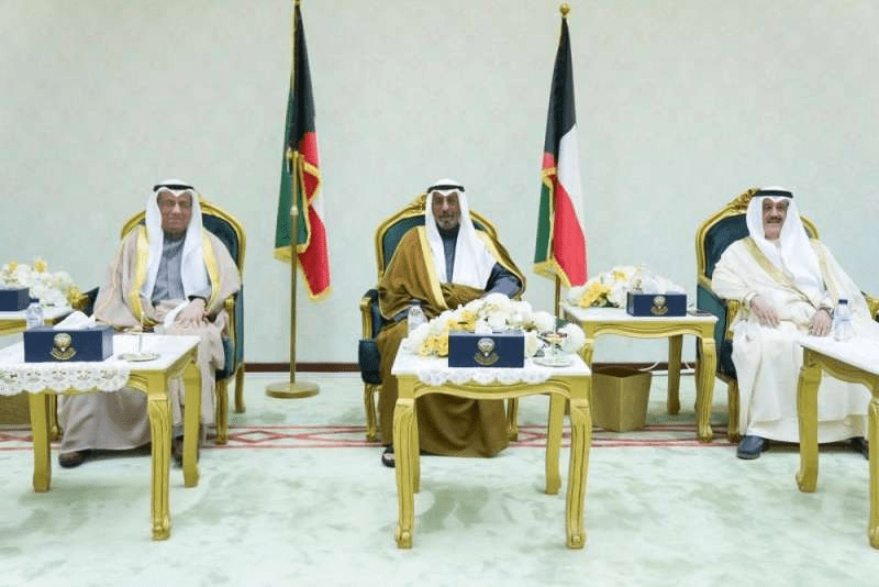 رئيس الوزراء: الحكومة حريصة على التعاون مع السلطة القضائية لخدمة مصالح الوطن