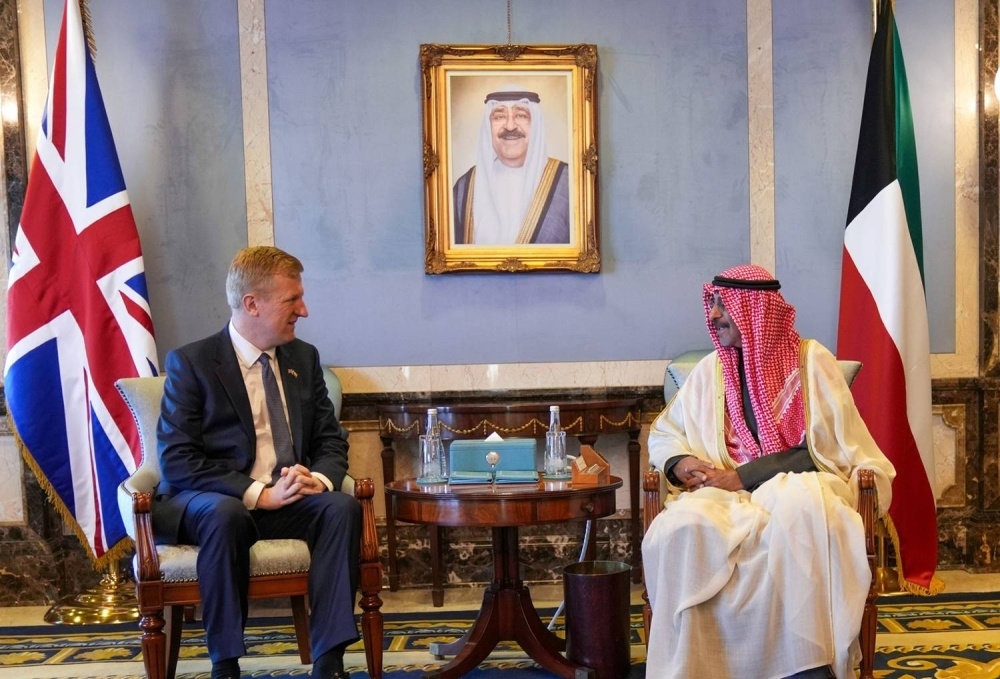 رئيس مجلس الوزراء يستقبل نائب رئيس الوزراء البريطاني