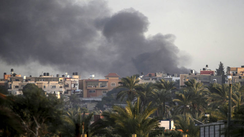 غارات مكثفة على الجنوب&hellip; و"المقاومة" تستهدف غرفة قيادة إسرائيلية