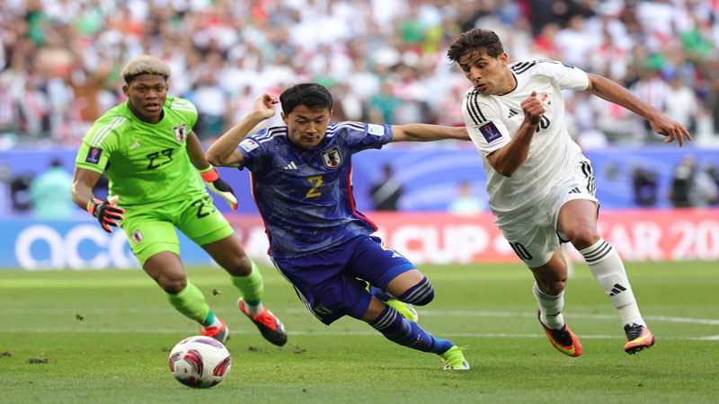 منتخب العراق يهزم اليابان ويتأهل إلى ثمن نهائي كأس آسيا