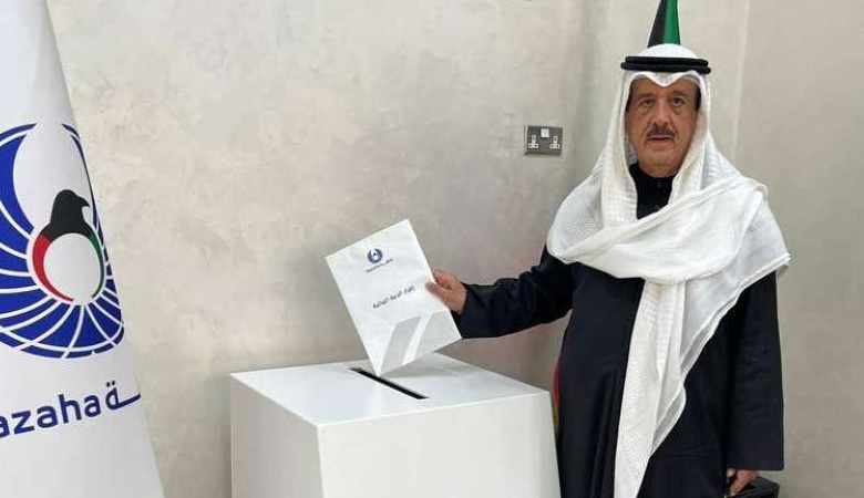 وزير &laquo;العدل&raquo; و &laquo;الأوقاف&raquo; يقدم إقرار الذمة المالية لنزاهة