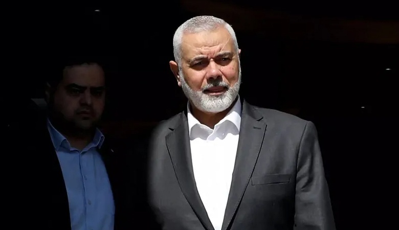 هنية يصل القاهرة لإجراء مباحثات مع مسؤولين مصريين