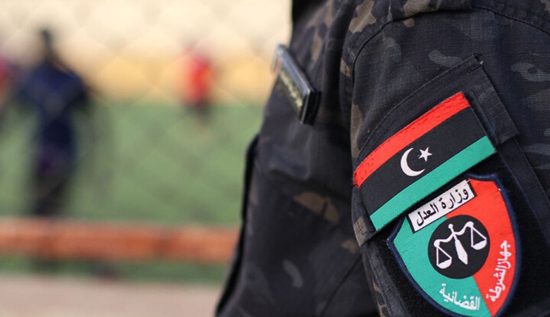 ليبيا.. القبض على ولي أمر طالبة ألقى قنبلة يدوية داخل فناء مدرسة