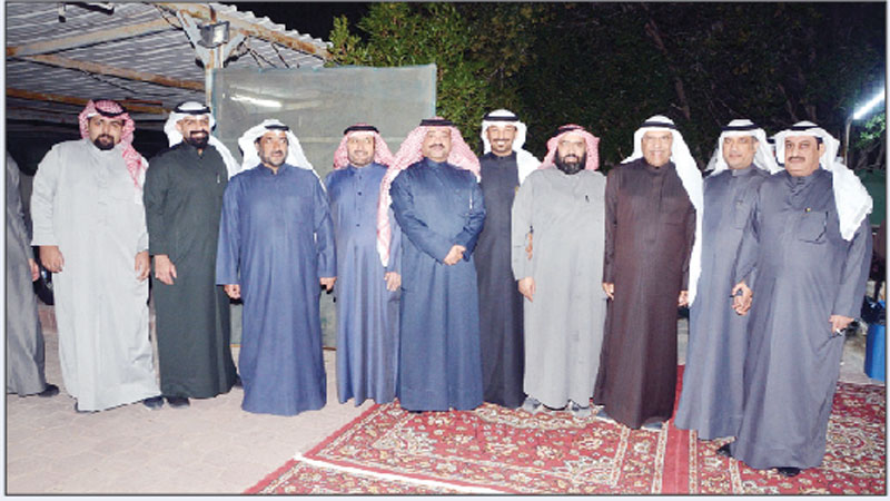 "عنزة" تحتفي بعودة عامر