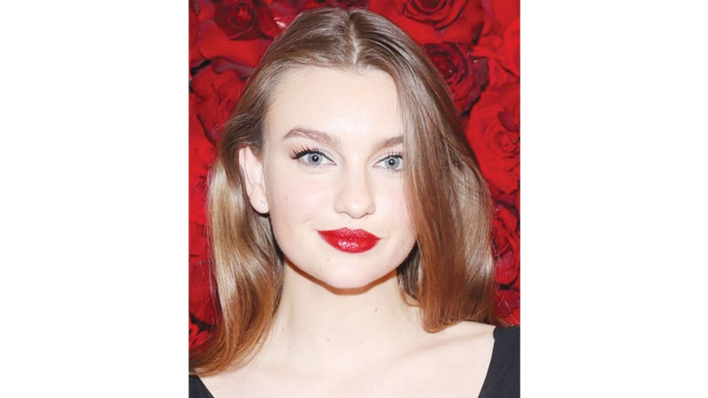 الممثلة الاميركية أوليفيا بروير خلال حضورها حفل" Clarins Galentines" في هوليوود