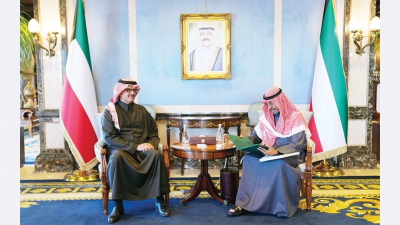 رئيس الوزراء: "متابعة الأداء الحكومي" يسهم في توفير الجهد والوقت وصون الأموال العامة