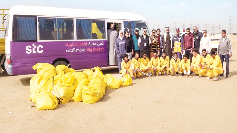 "stc" تواصل حملتها البيئية بالتعاون مع البلدية