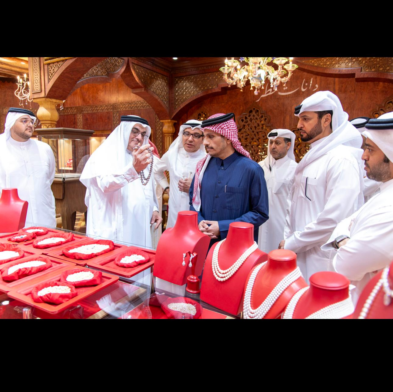 معالي رئيس مجلس الوزراء وزير الخارجية يفتتح النسخة العشرين من معرض الدوحة للمجوهرات والساعات